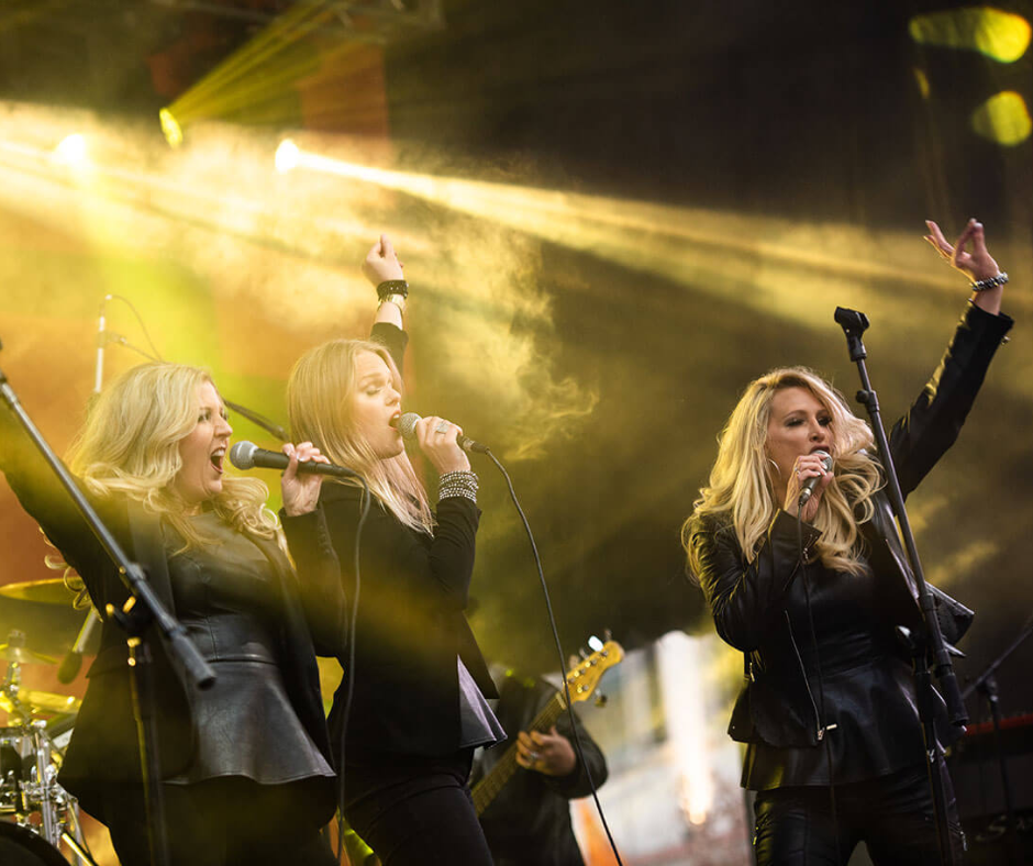 Belladiva live at The Narrows Saloon